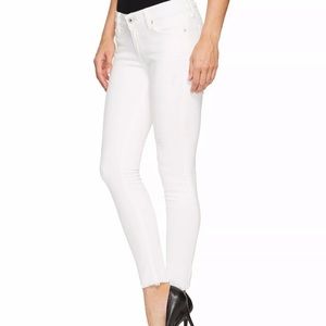 Lucky White Jeans- Lolita Capri